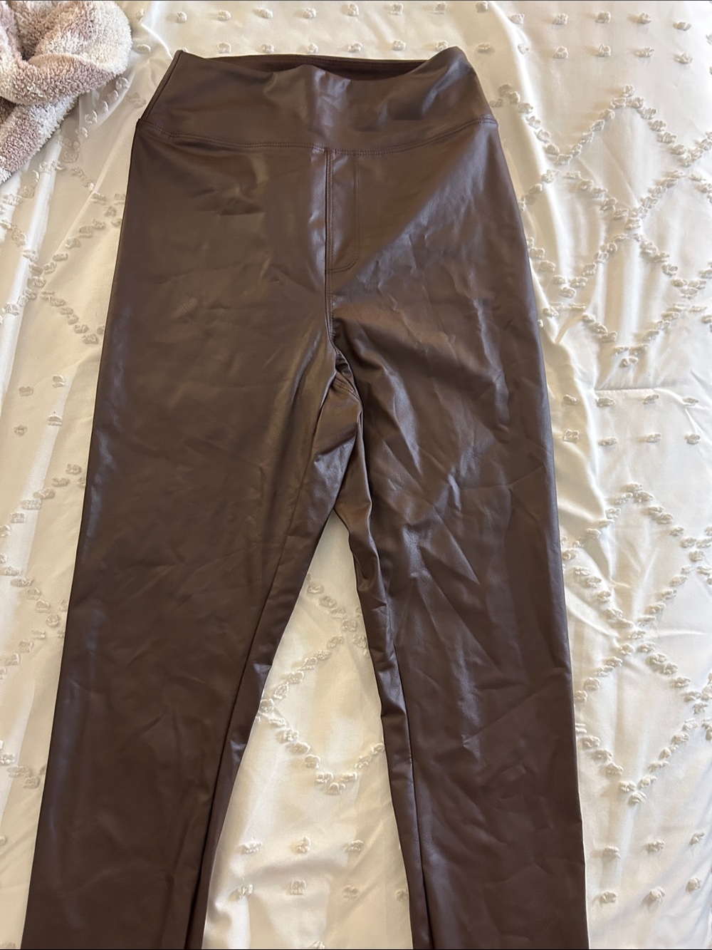 High-Waist Faux Leather Leggings in Dark Brown